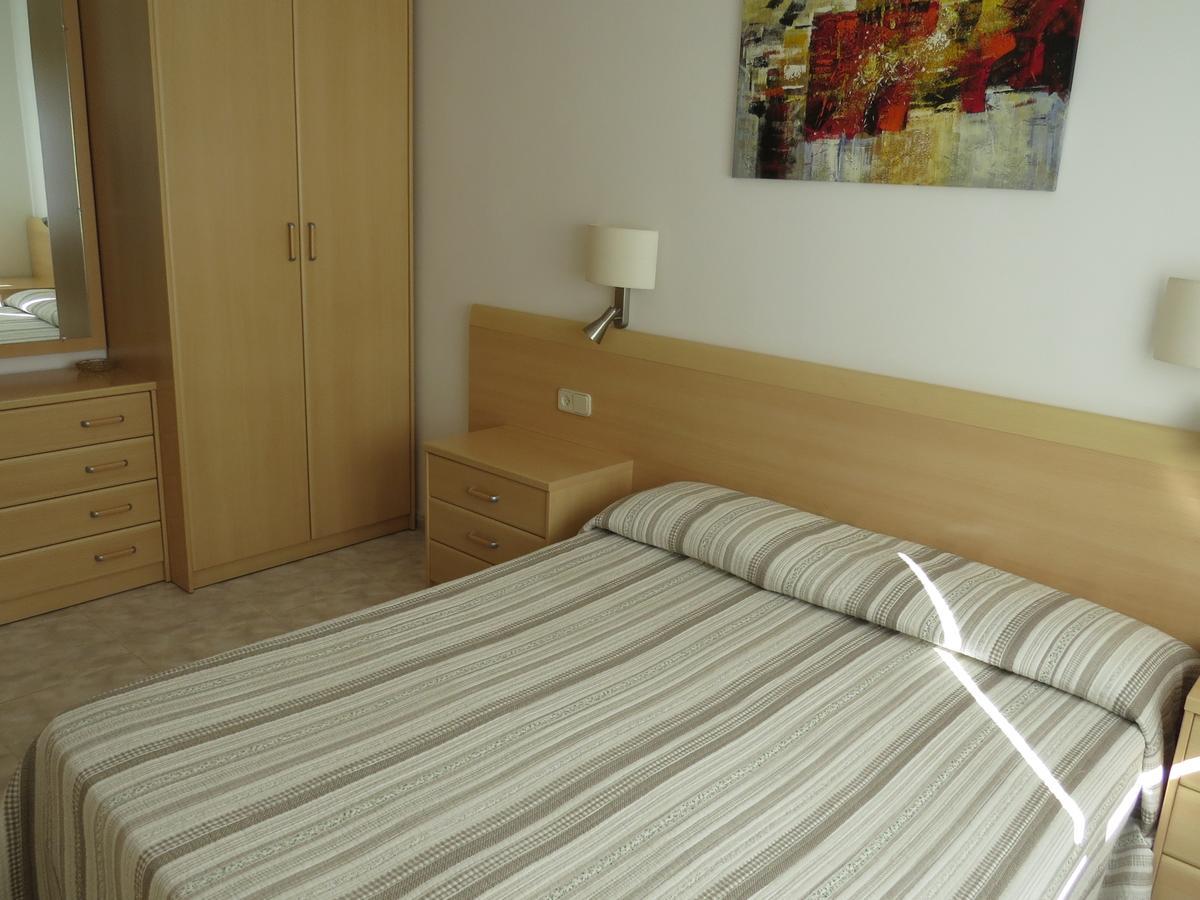 Turo Marina 3 Vila Roses Exterior foto